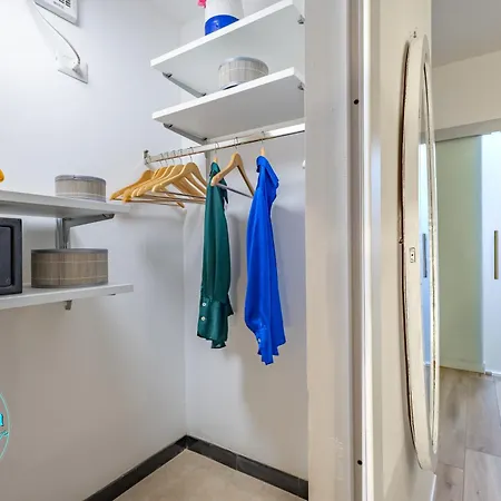 2 Guest house