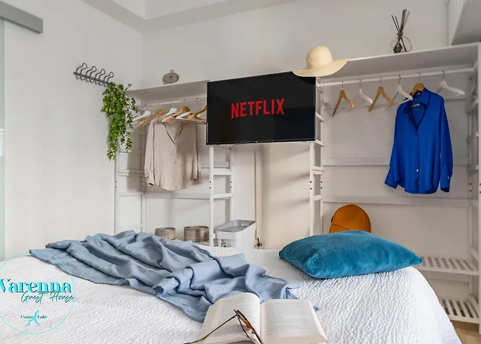 2 ゲストハウス 3*